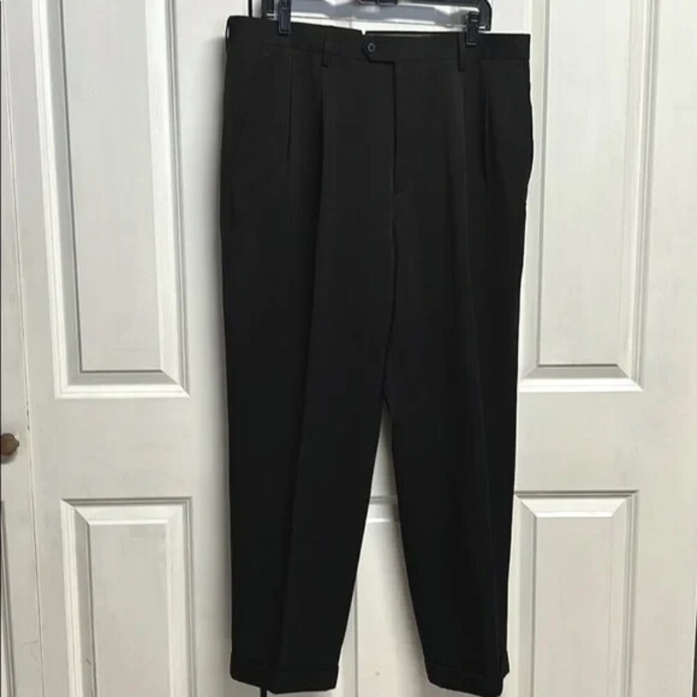 W.H. Belk Black 4 Pocket Pleated Mens Dress Pants Size 36 x 29